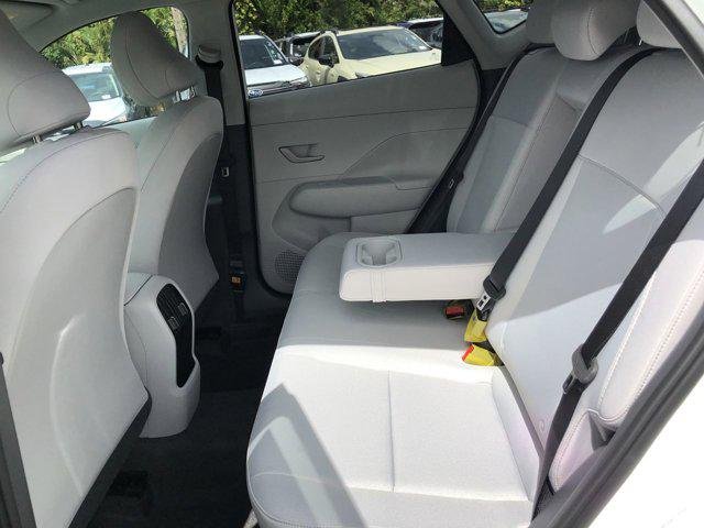 New 2026 Atlas White Hyundai SEL Sport FWD image 20