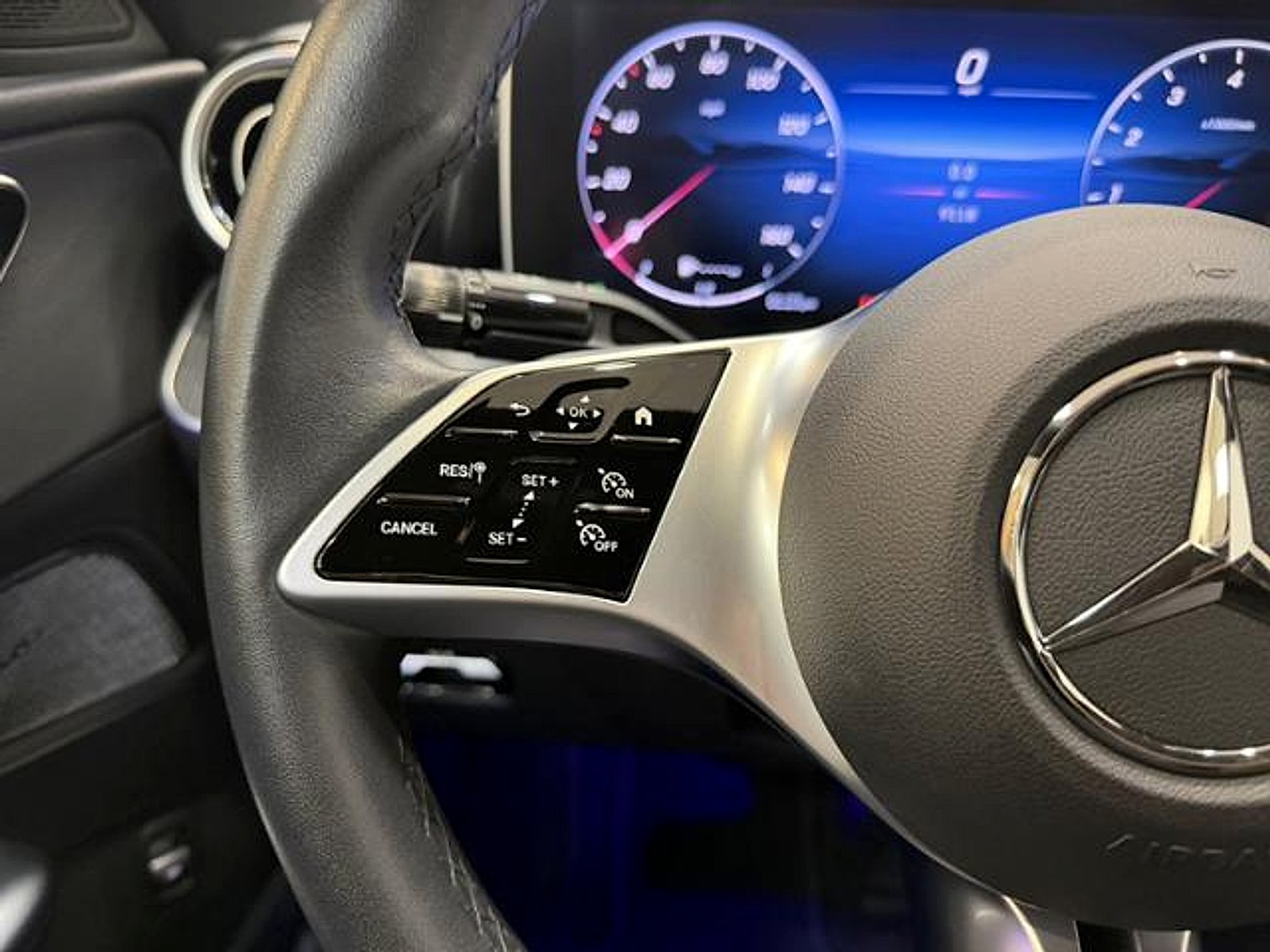 Used 2025 Black Mercedes-Benz  image 17
