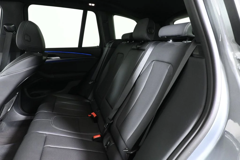 Certified Used 2024 Gray BMW xDrive30i image 4