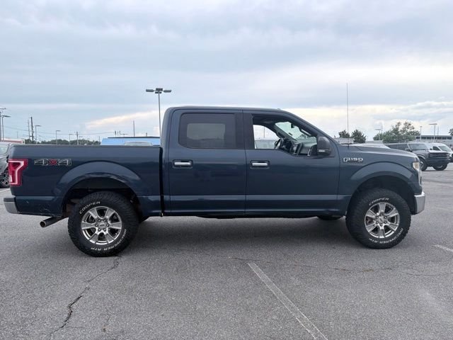 Used 2015 Blue Ford XLT image 2
