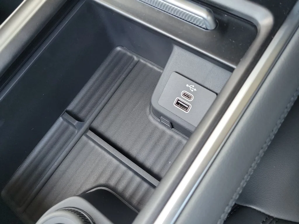 New 2026 Glacier Gray Metallic Tri-Coat Ford Active image 24