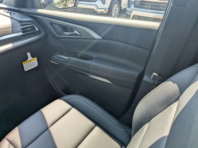 2025 Chevrolet Traverse LT - Photo 19