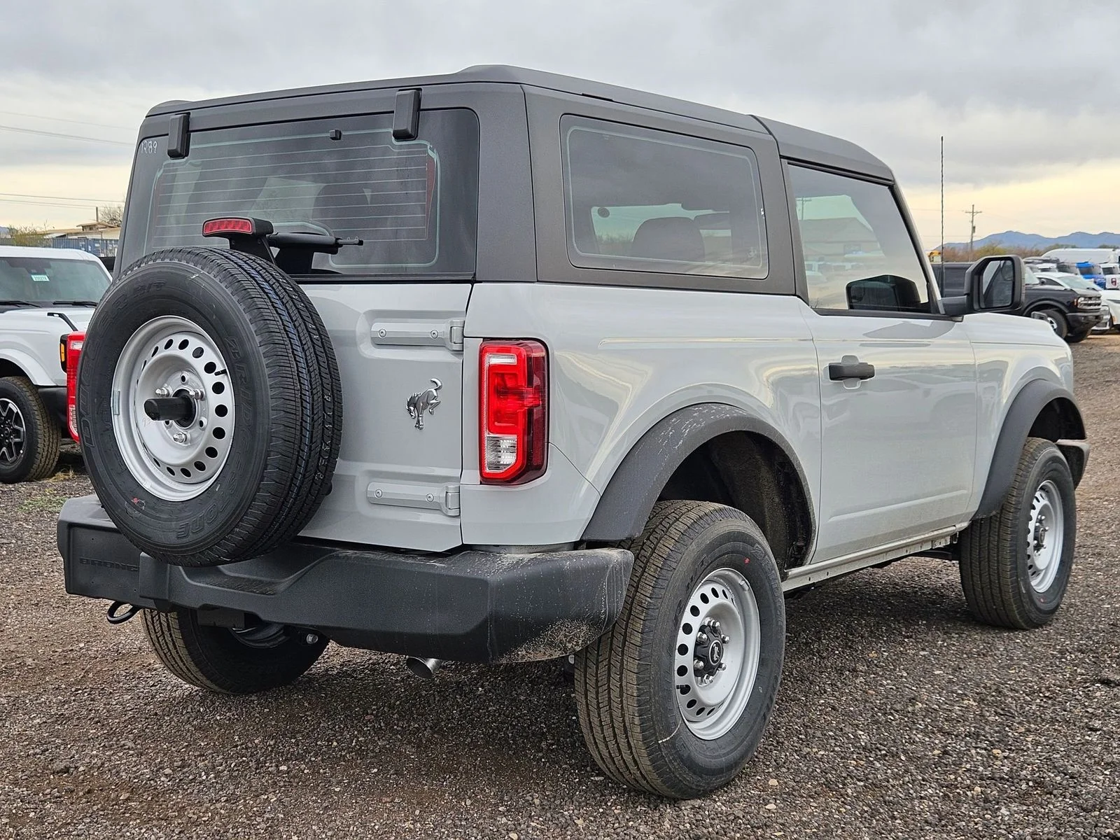 New 2026 Avalanche Ford Base image 5