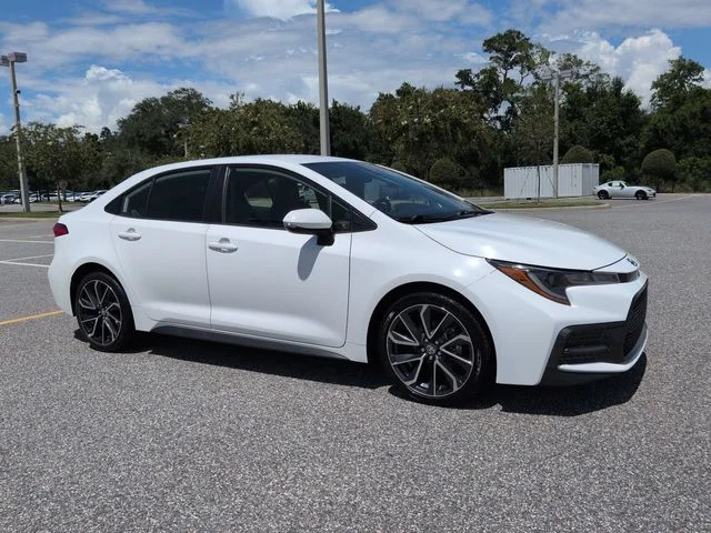 Used 2020 White Toyota SE image 2