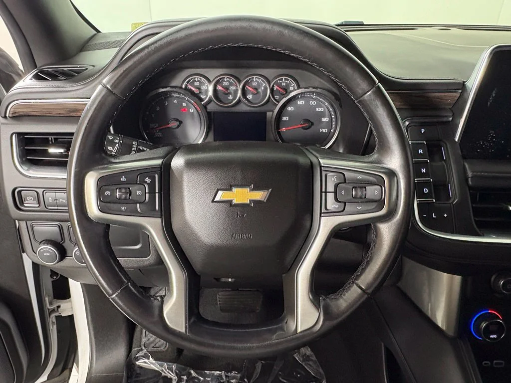 Used 2021 SUMMIT WHITE Chevrolet LS image 28