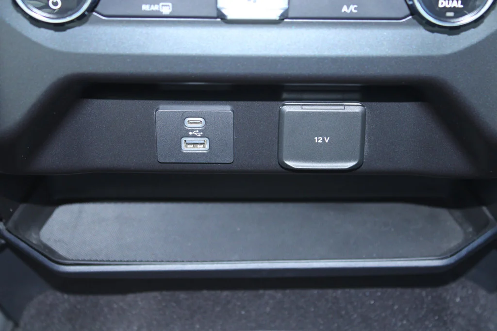 Used 2021 Oxford White Ford XLT image 27