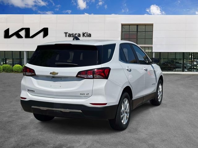 Used 2023 White Chevrolet LT image 4