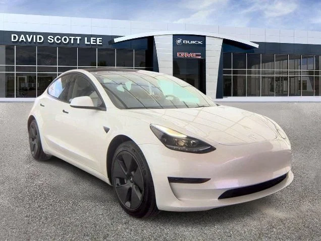 Used 2023 White Tesla 4DR RWD image 2
