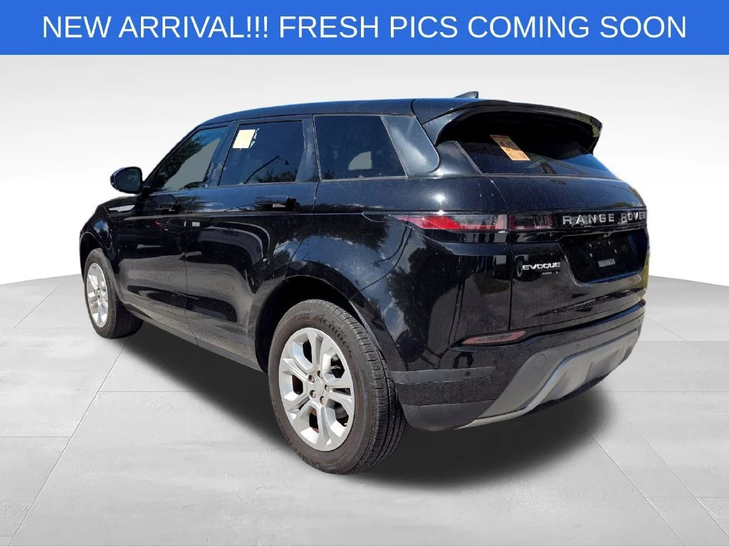 Used 2020 Black Land Rover S image 5