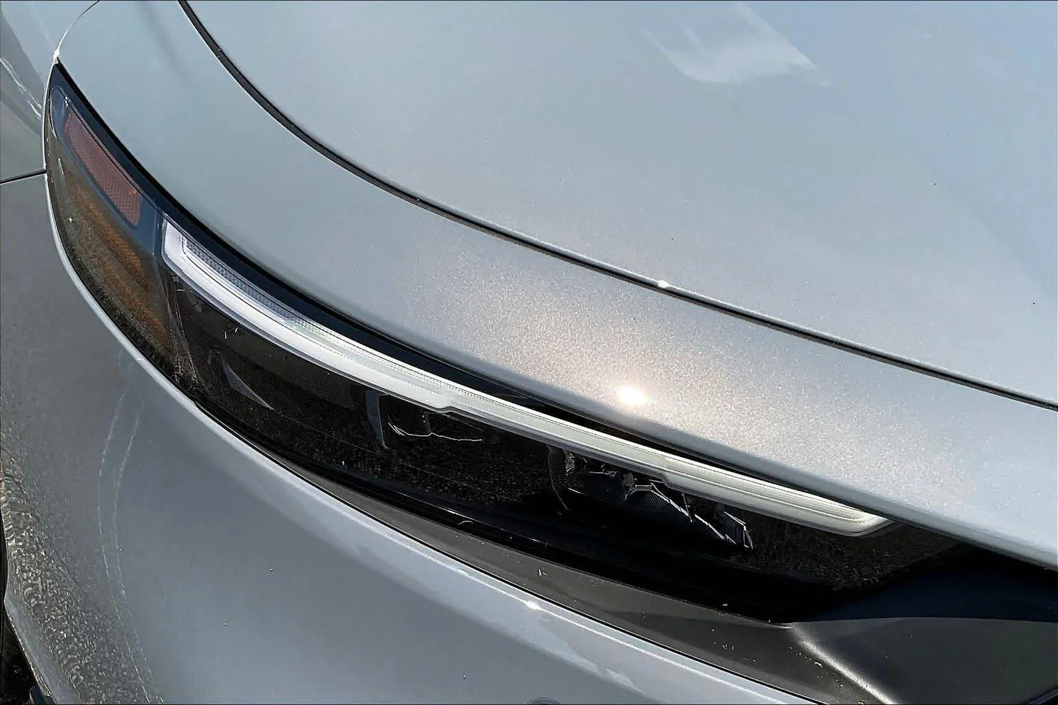 New 2026 Urban Gray Pearl Honda Touring image 13
