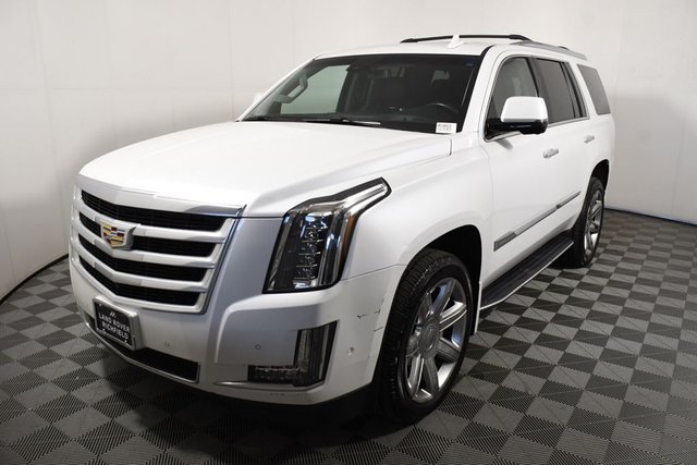 2017 Cadillac Escalade Luxury