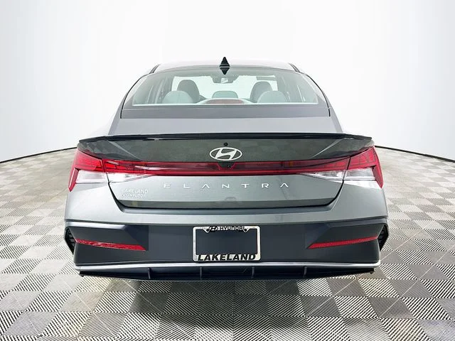 New 2026 Gray Hyundai SEL Sport image 4