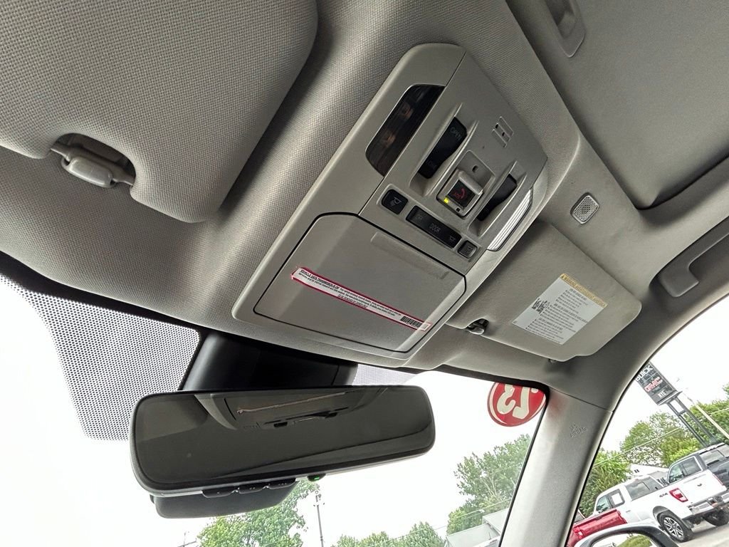 2023 Toyota Highlander XLE - Photo 24