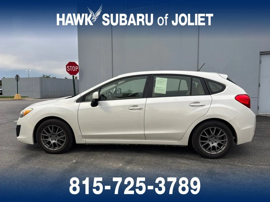 Used 2014 Satin White Pearl Subaru 2.0i Premium image 1