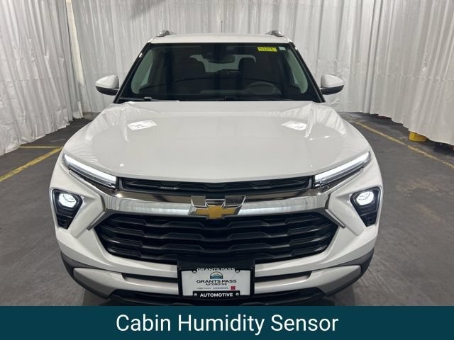 New 2026 Summit White Chevrolet LT image 7