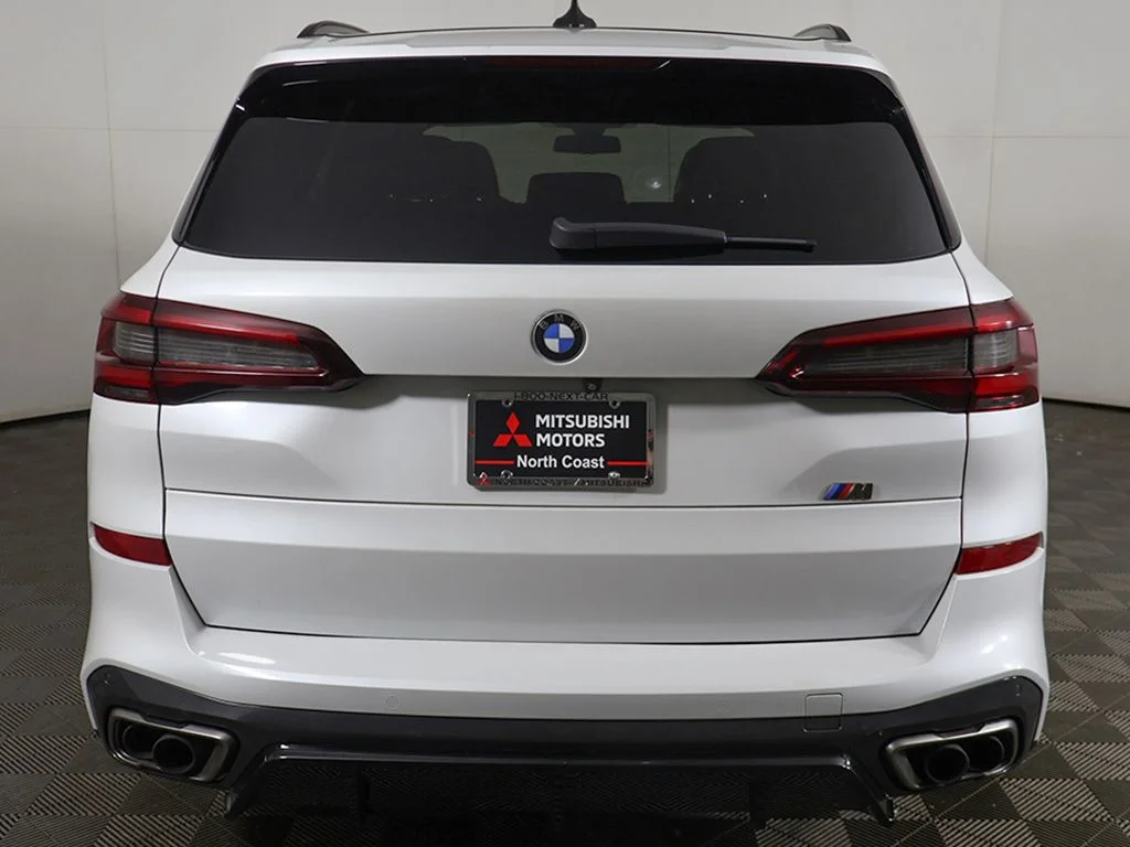 Used 2021 White BMW M50i image 15