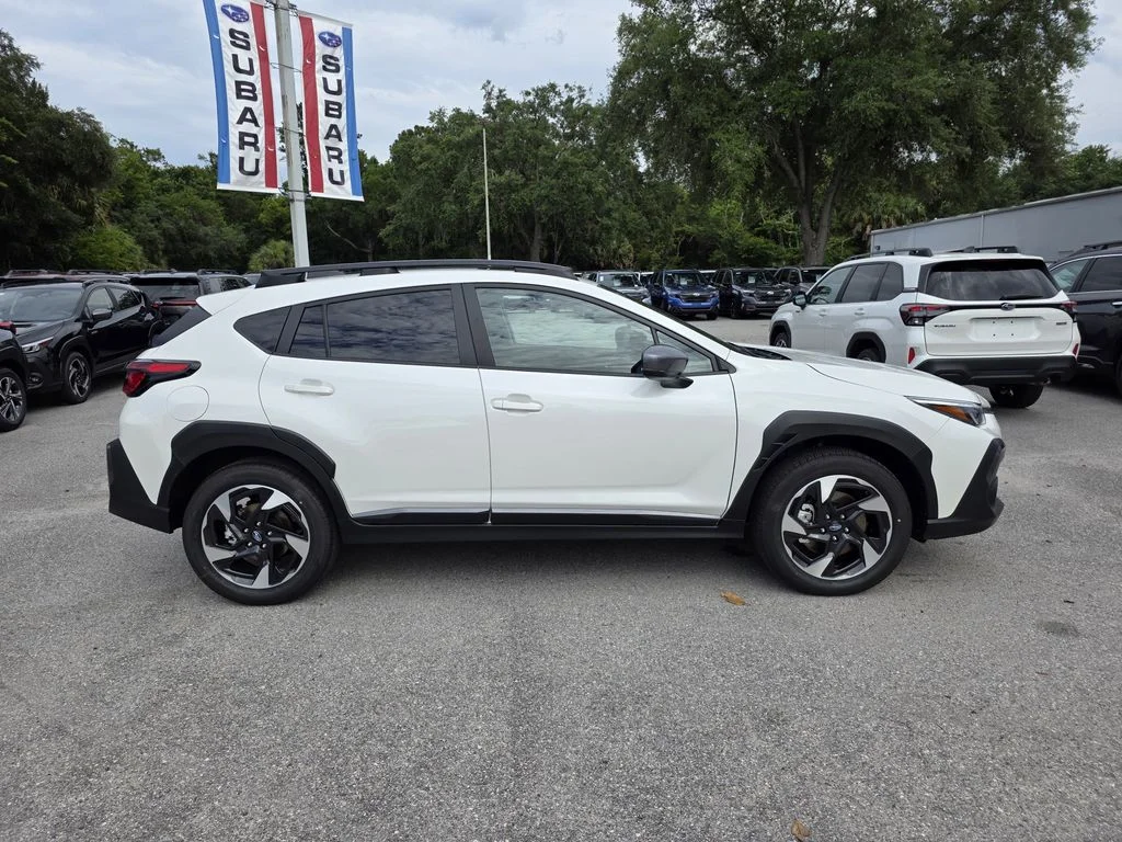 New 2026 CRYSTAL WHITE PEARL Subaru Limited image 2