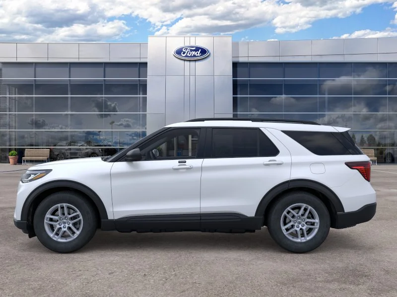 New 2026 Star White Metallic Tri-Coat Ford Active image 3