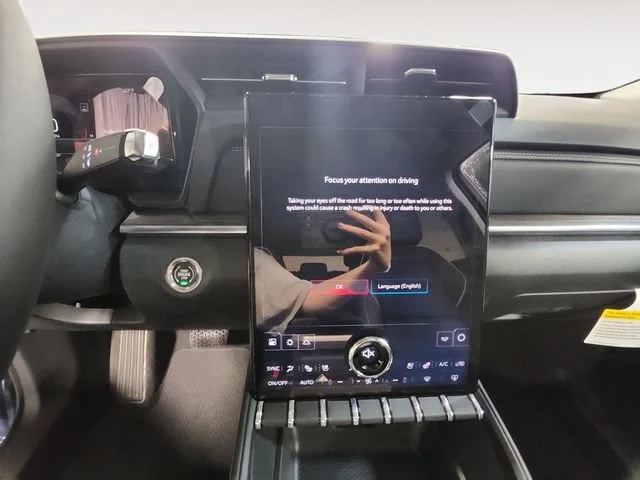 2026 GMC Terrain Denali - Photo 11
