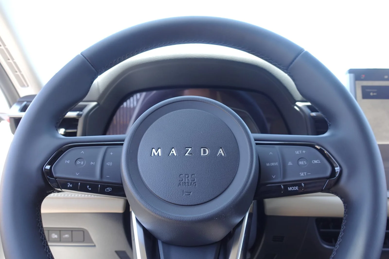 New 2026 Rhodium White Metallic Mazda 2.5 S Premium image 18