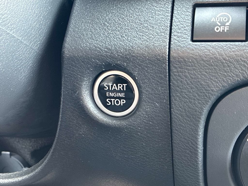 Used 2025 Red Nissan SV image 23