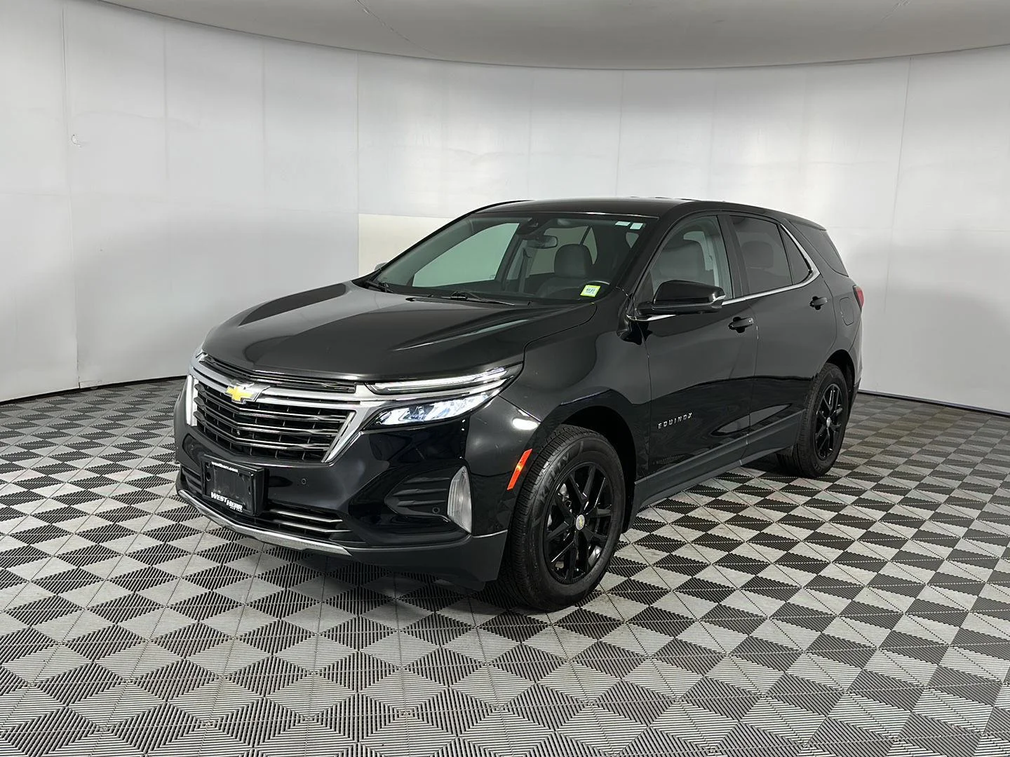 Used 2024 Mosaic Black Metallic Chevrolet LT image 4