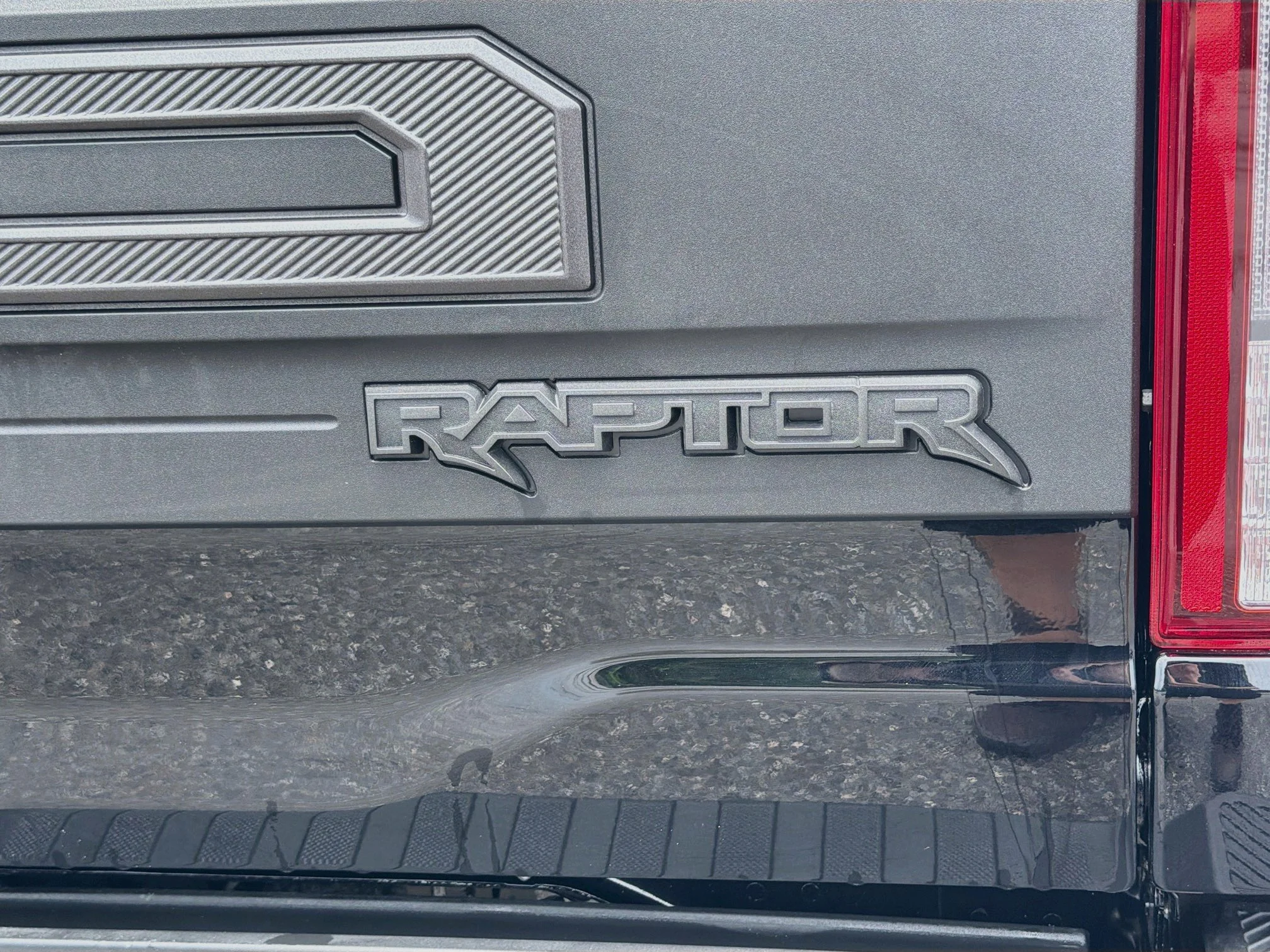 Used 2025 Black Metallic Ford Raptor image 47