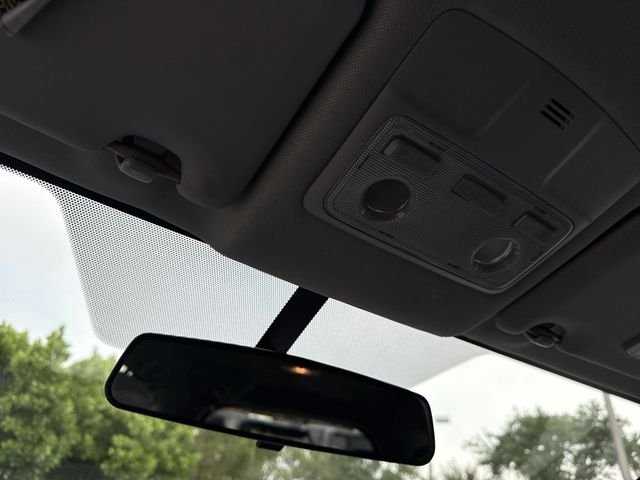 2015 Toyota RAV4 LE - Photo 22