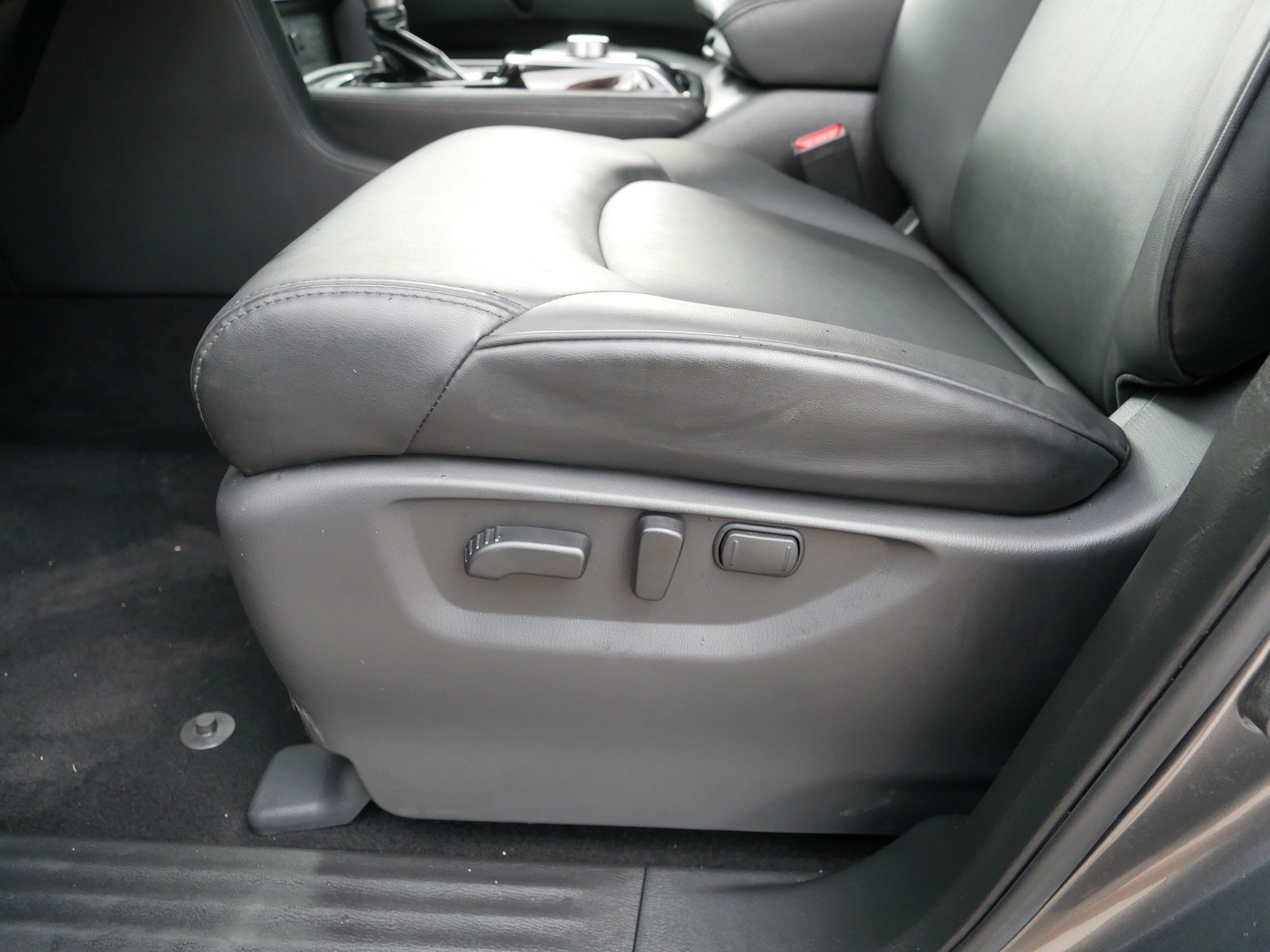 Certified Used 2024 Gun Metallic Nissan SV image 20