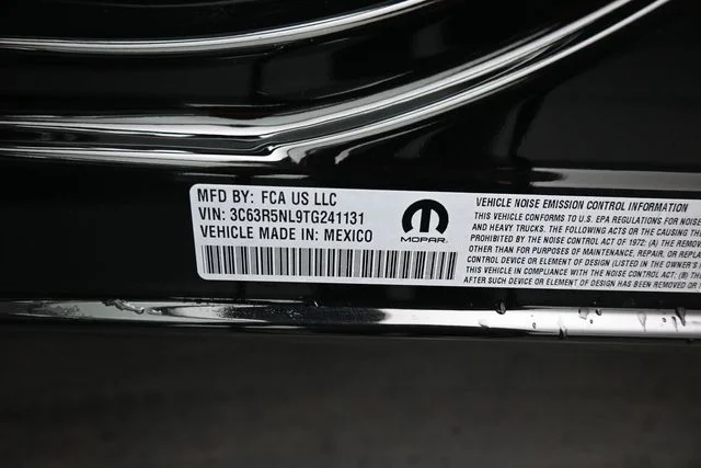 New 2026 Diamond Black Crystal Pearl-Coat Exterior Paint RAM Laramie image 9