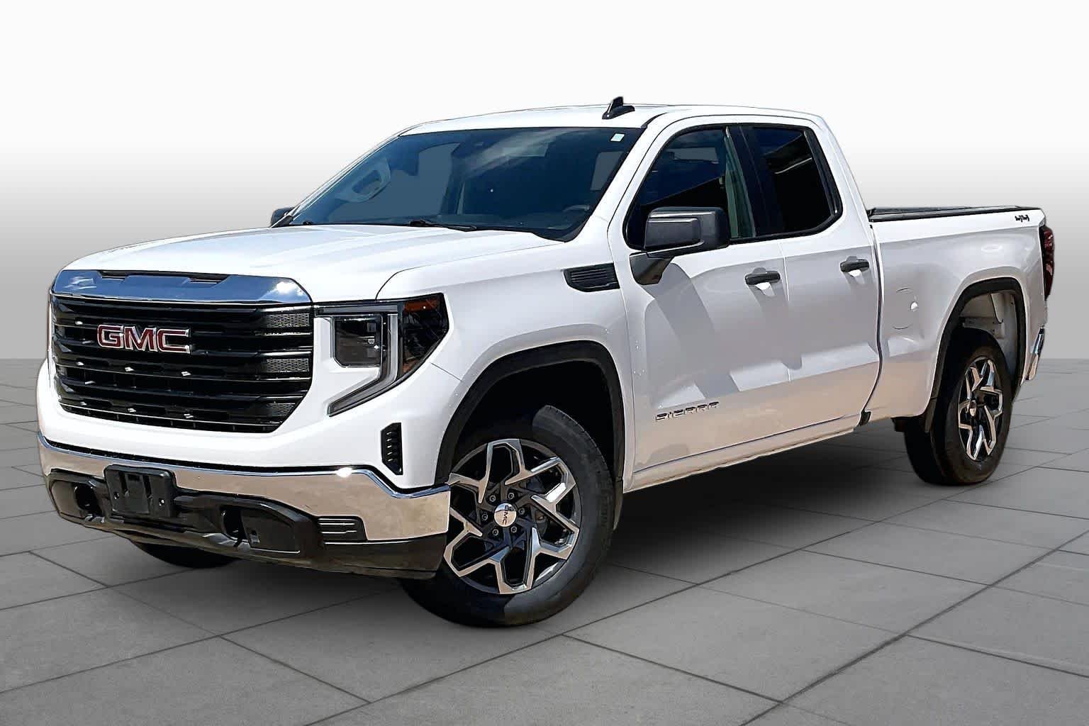 Used 2024 Summit White GMC Pro image 3