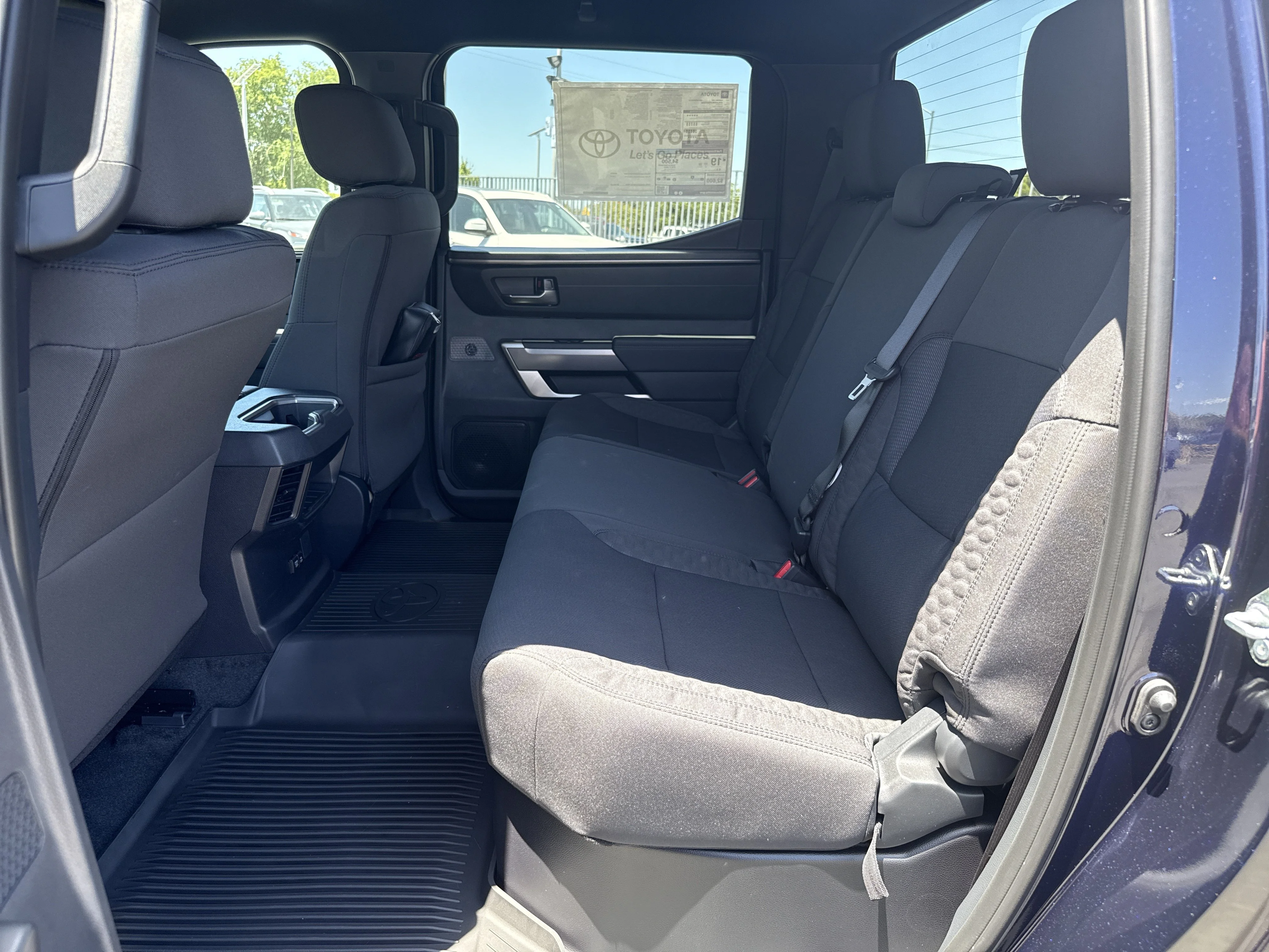 2026 Toyota Tundra SR5 - Photo 11