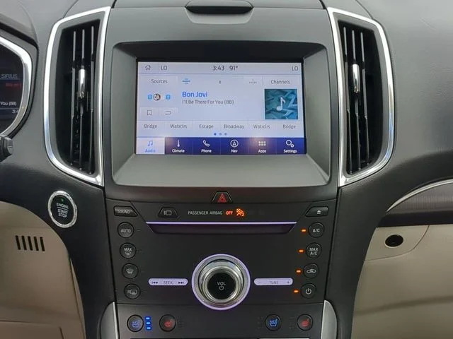 Used 2019 White Ford Titanium image 18