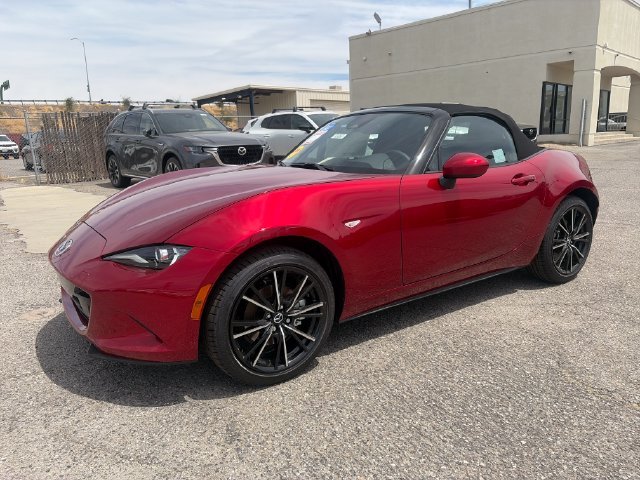2026 Mazda MX-5 Miata Grand Touring