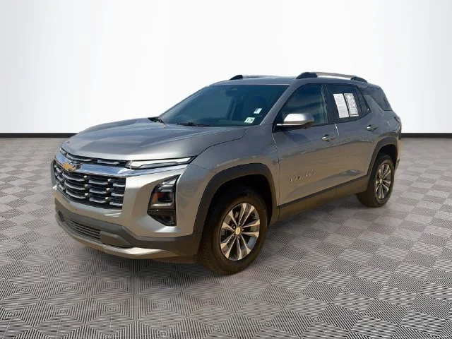 Used 2025 Gray Chevrolet LT image 3