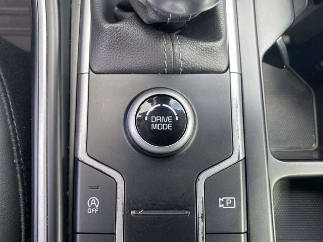 Certified Used 2022 Red Kia S image 31