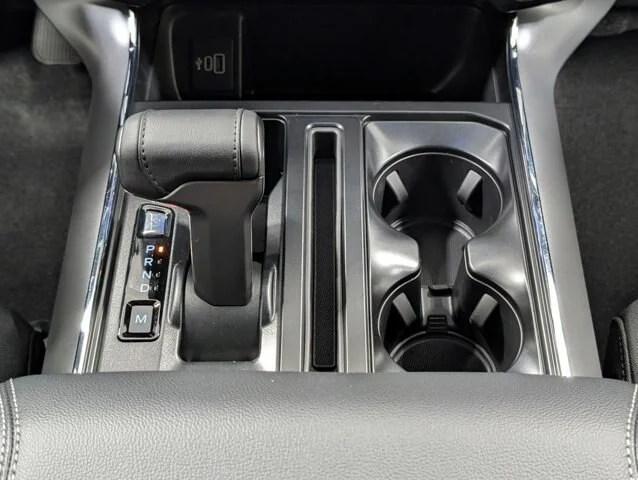 New 2026 Oxford White Ford XLT image 42