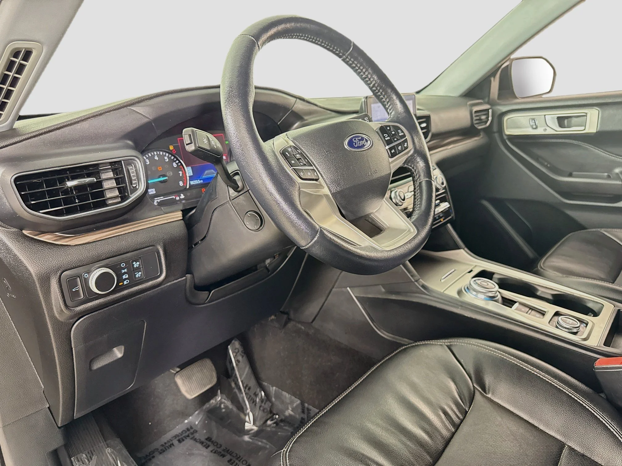 Used 2023 Gray Ford Limited image 11
