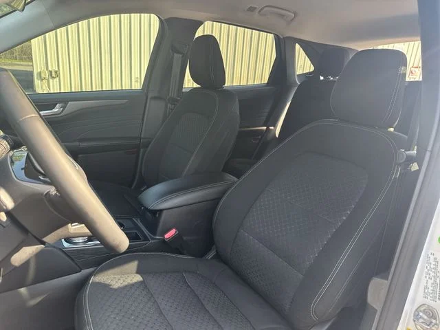 Used 2023 White Ford Active image 15