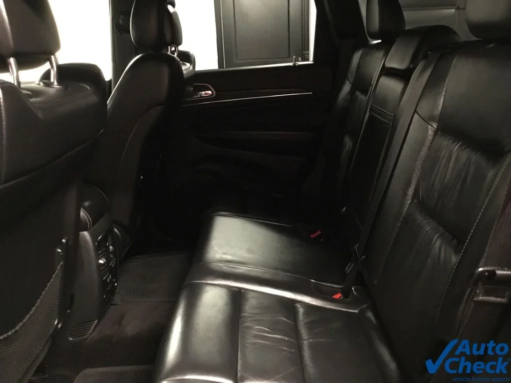 Used 2016 Silver Jeep Limited image 30