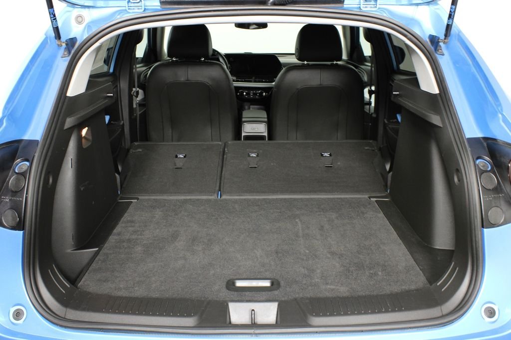 Used 2025 Blue Chevrolet LT image 8