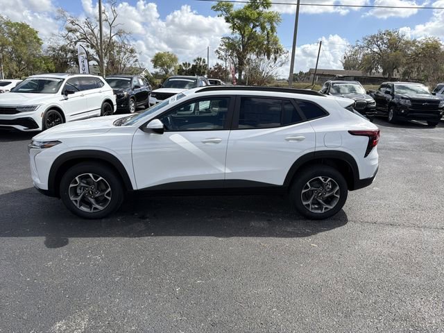 2026 Chevrolet Trax LT - Photo 8