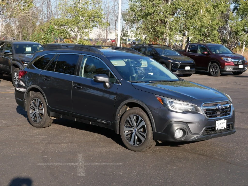 Used 2019 Subaru Outback Limited with VIN 4S4BSANC4K3322861 for sale in Minneapolis, Minnesota