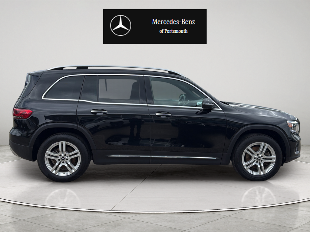 Used 2022  Mercedes-Benz GLB 250 image 6