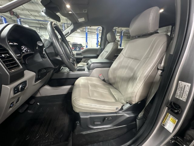 Used 2020 Silver Ford XLT image 17