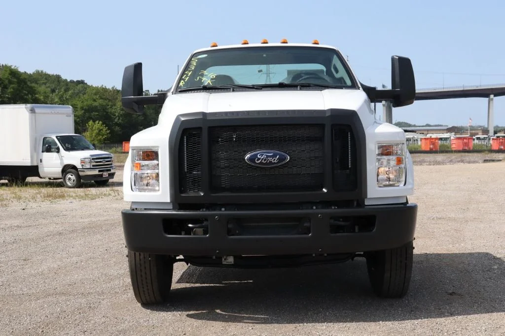 New 2027 White Ford Base Chassis Cab image 3