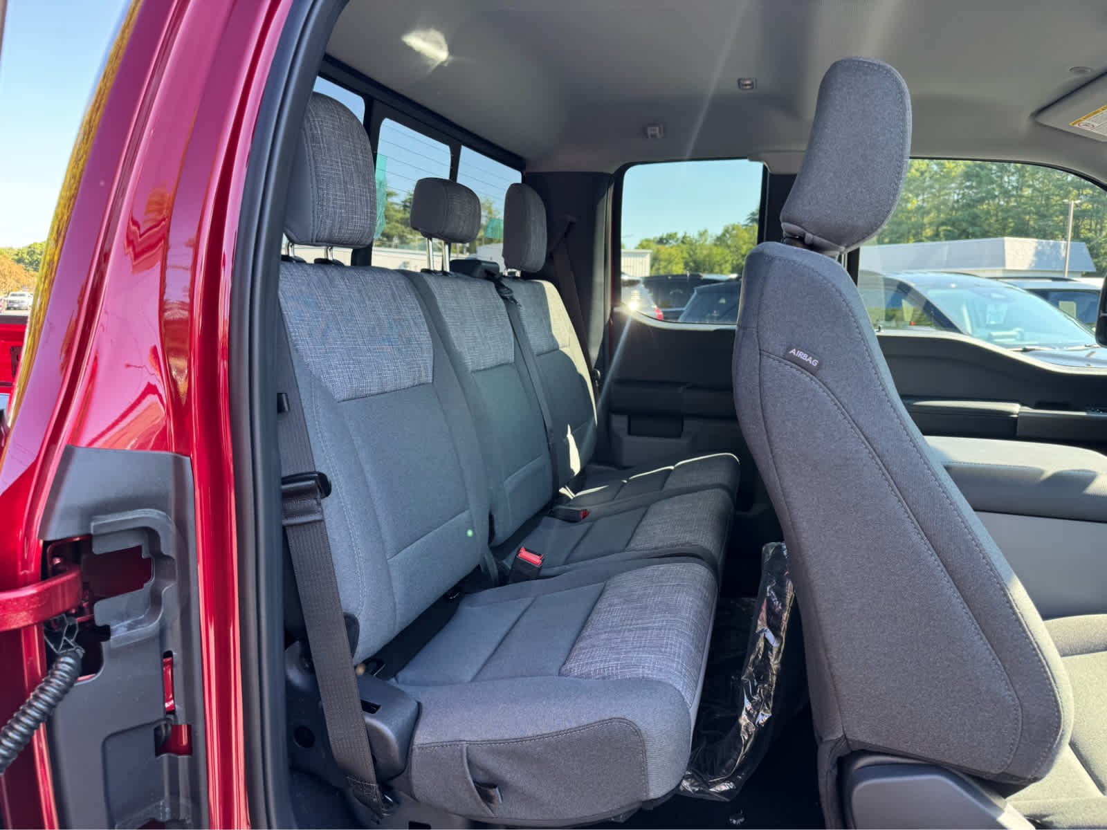 New 2026 Ruby Red Metallic Tinted Clearcoat Ford XLT image 12