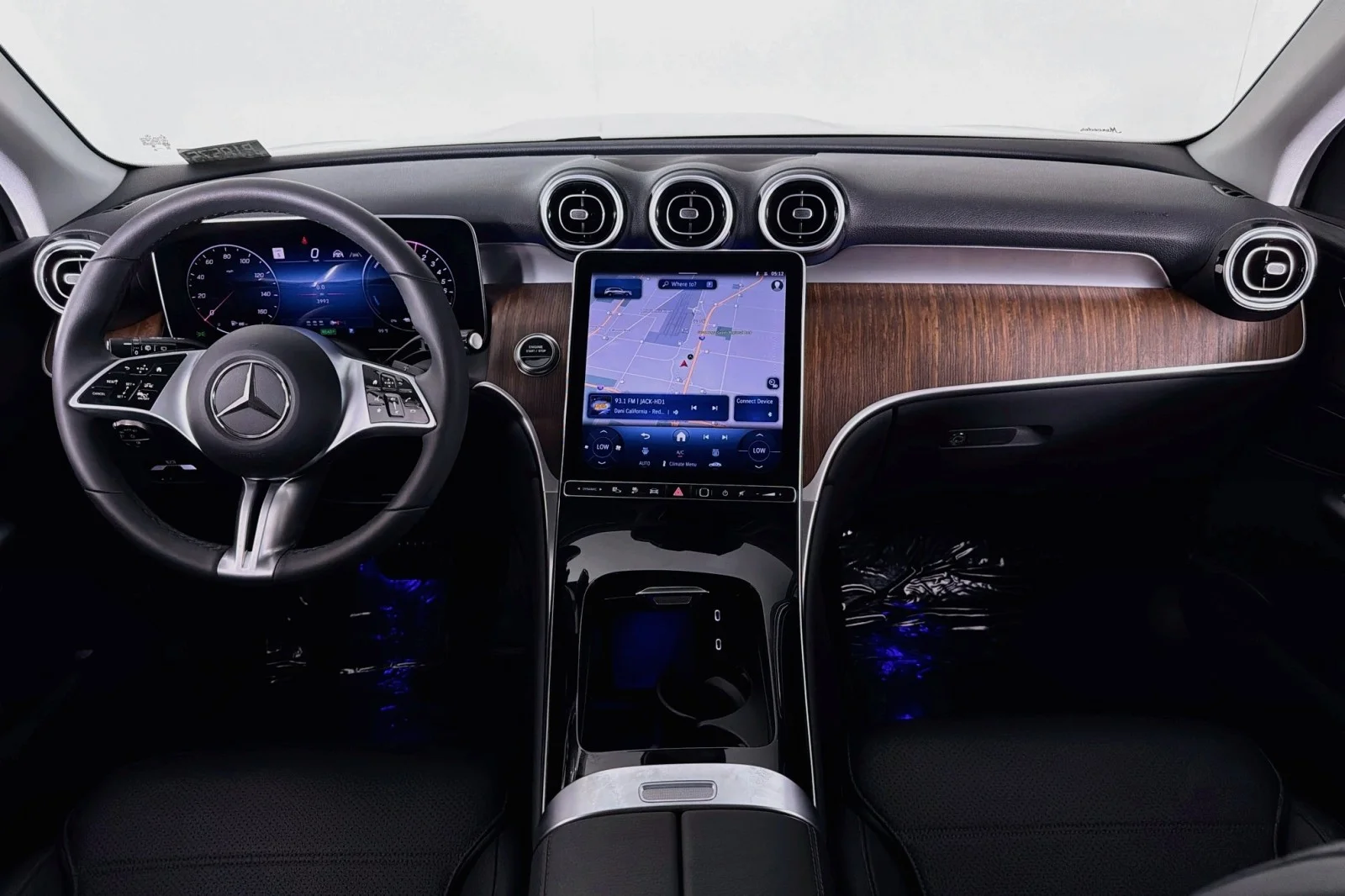 Certified Used 2025 Black Mercedes-Benz 350e image 5