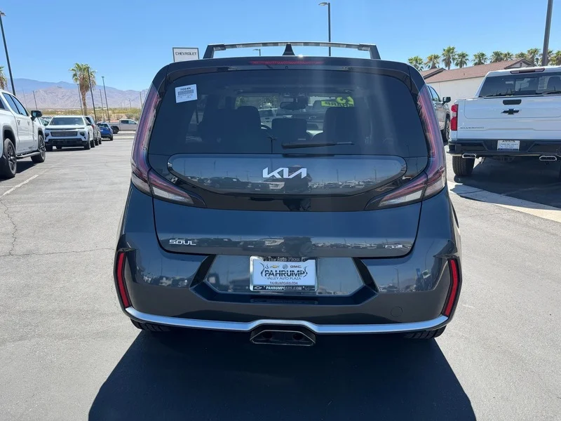 Used 2023 Gravity Gray Kia GT-Line image 4