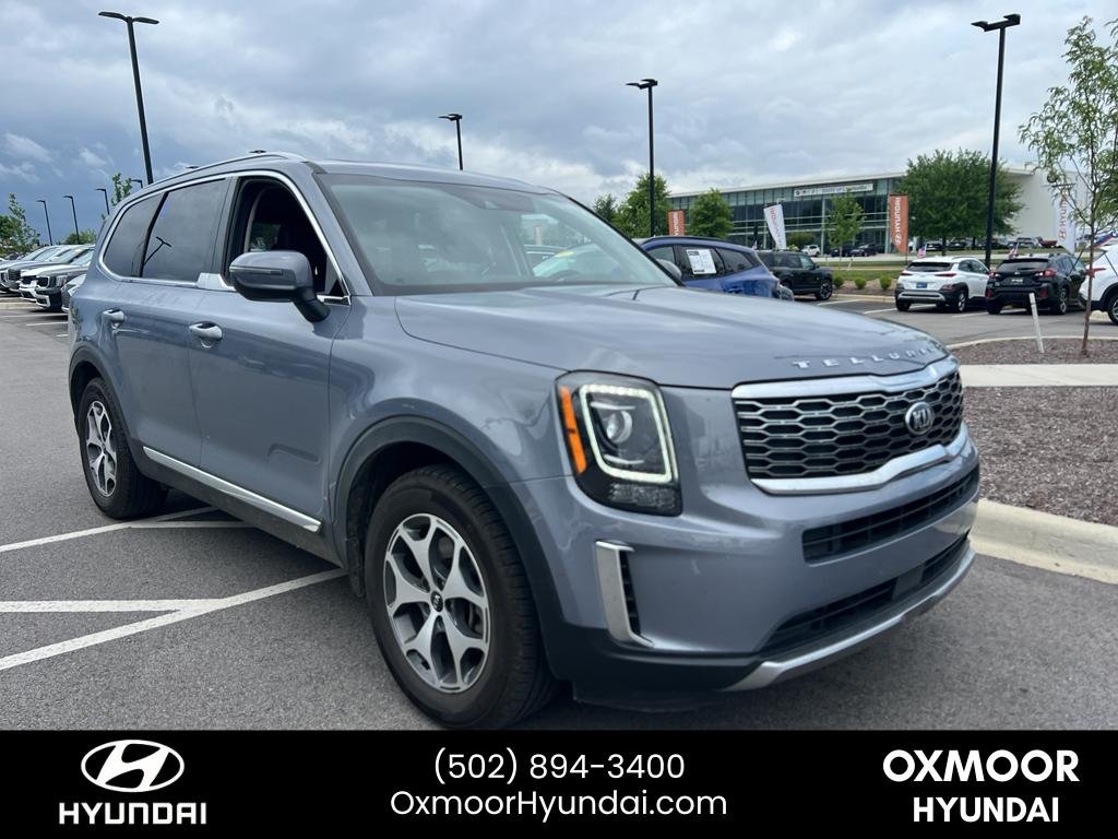 Used 2021 Everlasting Silver Kia EX image 1